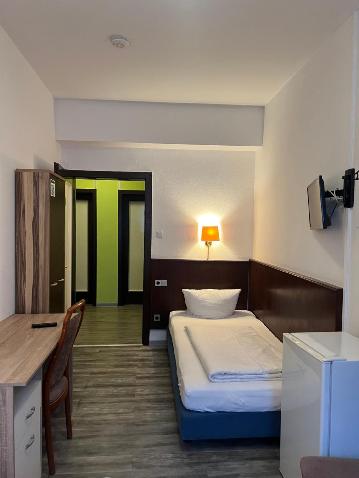 Apollo Hotel Frankfurt am Main Exterior photo